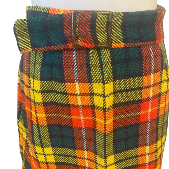 Vintage 1960s Womens Yellow Green Wool Plaid MCM Skirt - Picture 2 of 5